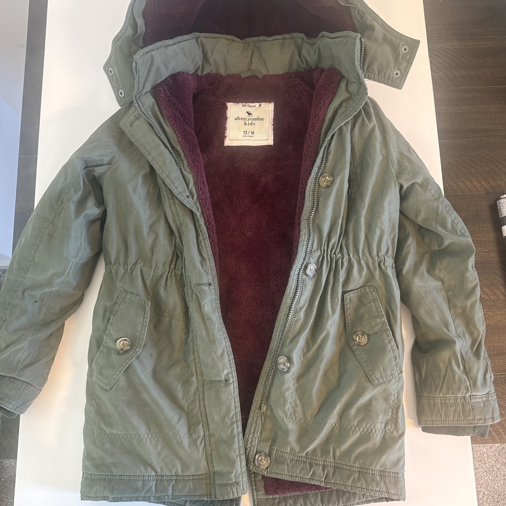 Abercrombie Kids Ultimate Parka‎ 13/14 Military Green(Zipper Works But Damaged)
